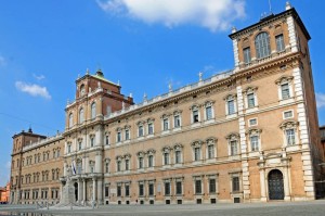 piazza-roma-modena_IM31032